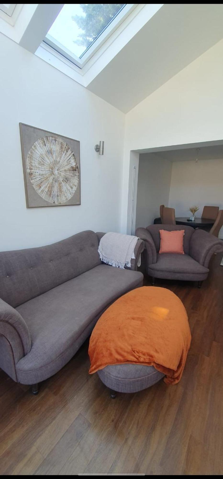Apartment #1 Stoneleigh *